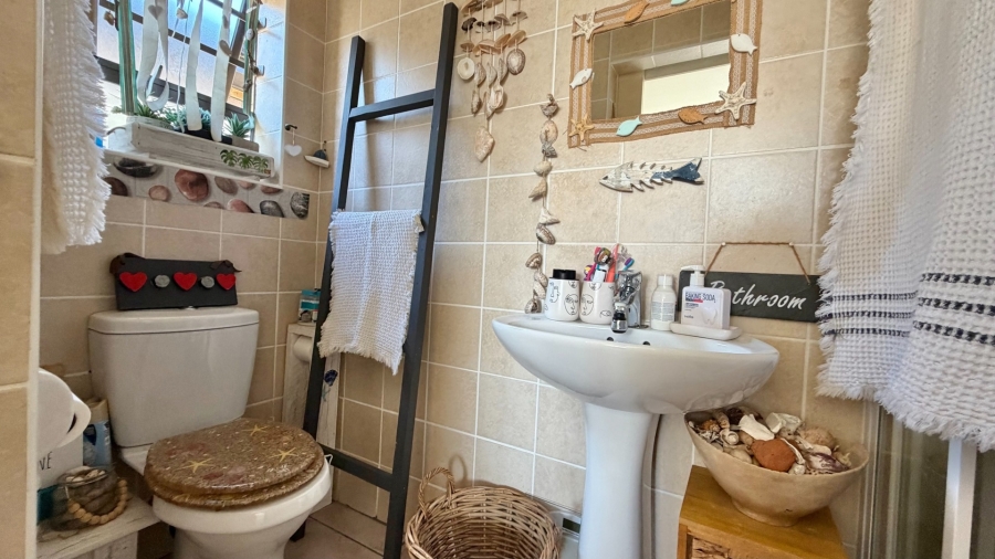 3 Bedroom Property for Sale in Fairview Golf Estate Western Cape